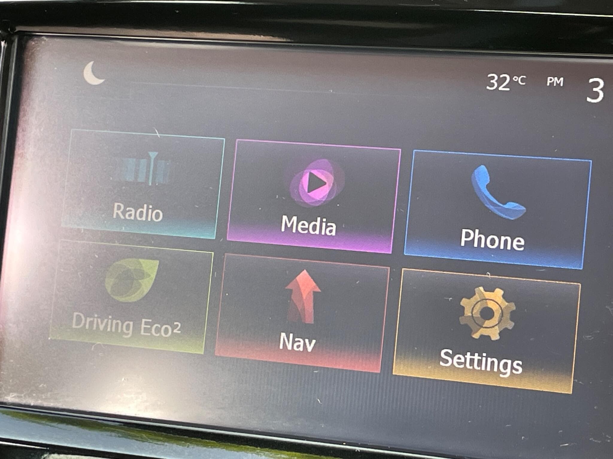 Renault Clio view 25