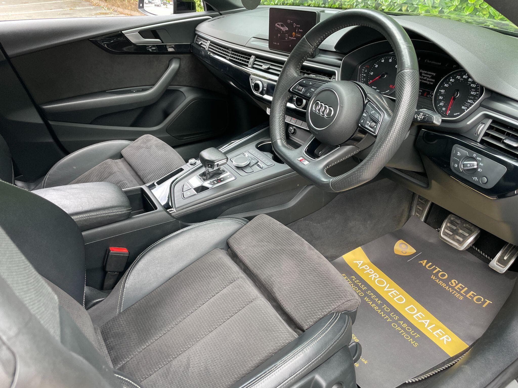 Audi A5 view 16