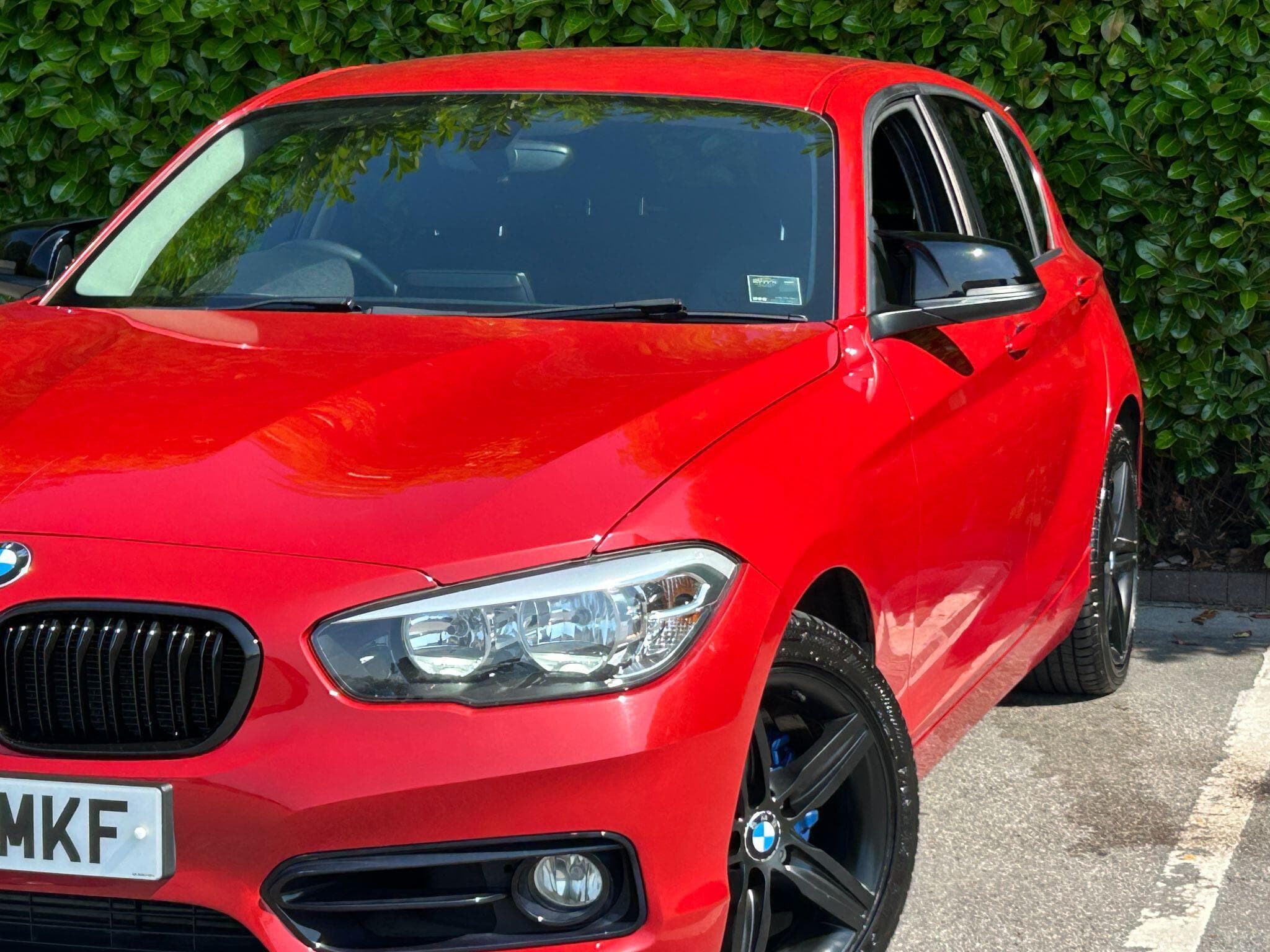 BMW 1 Series view 6