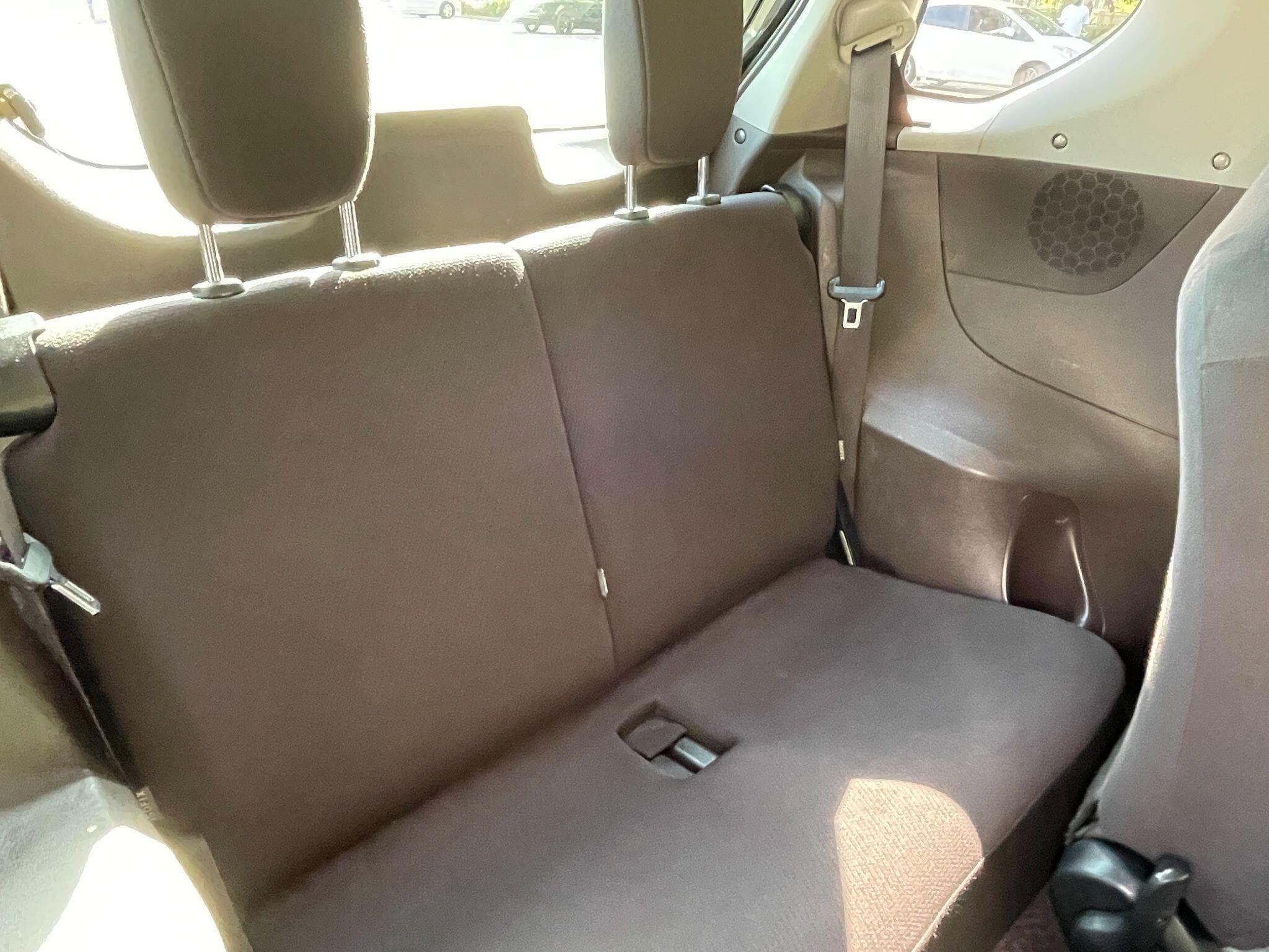 Toyota iQ view 17