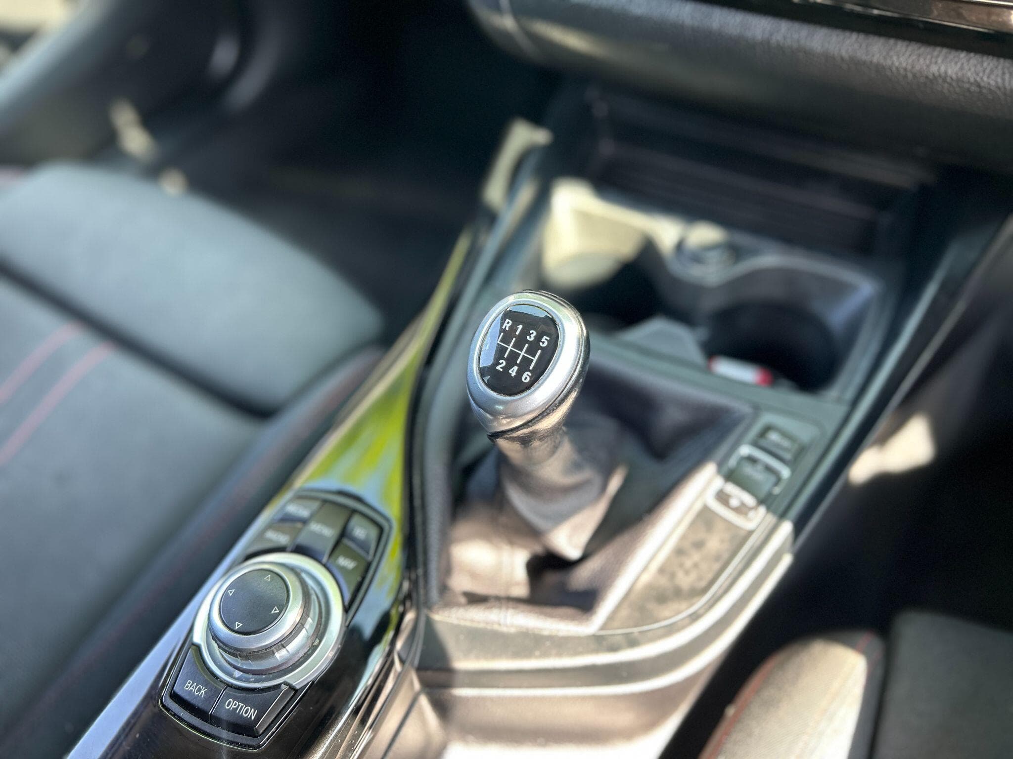 BMW 1 Series view 10