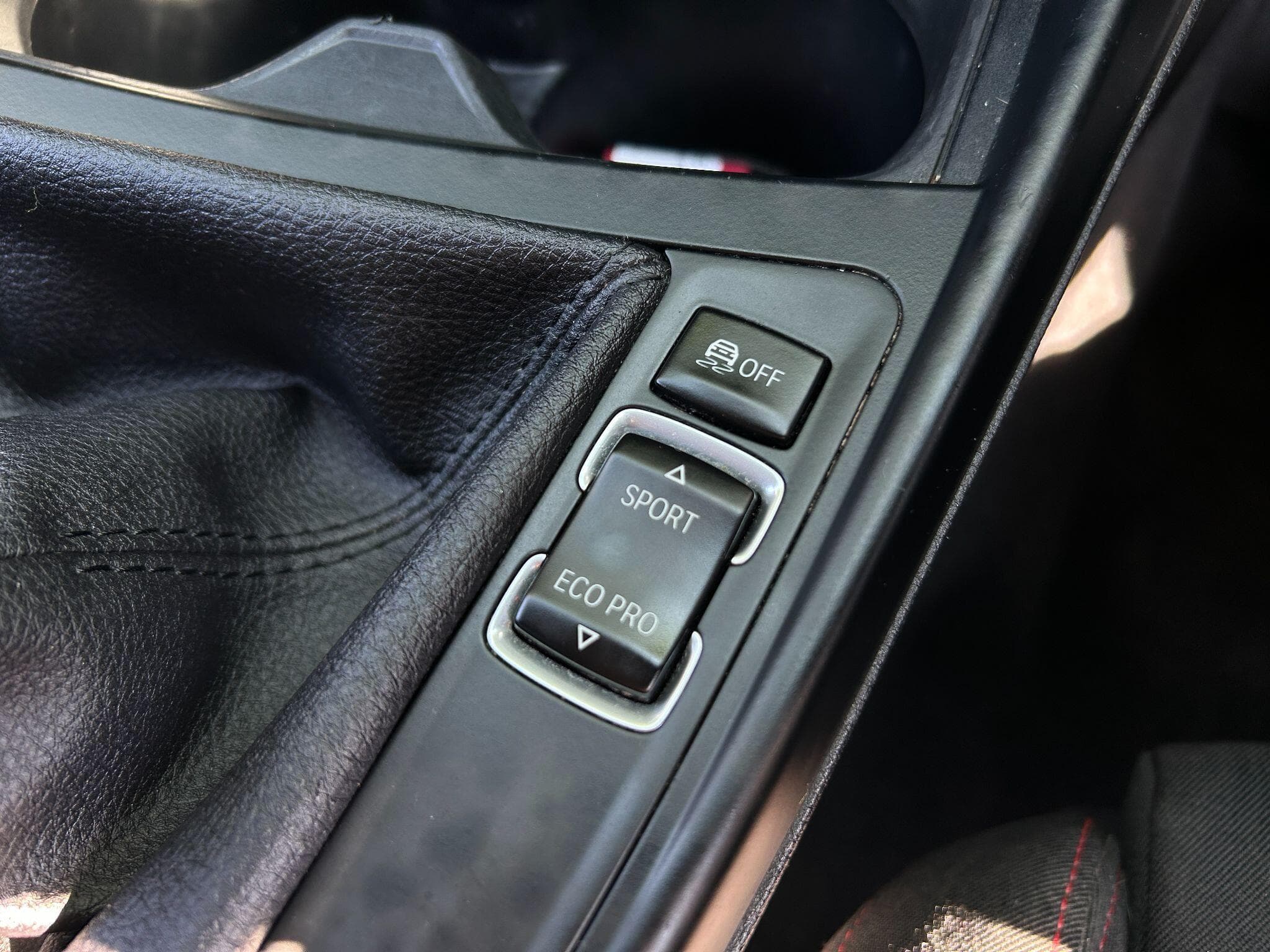 BMW 1 Series view 22