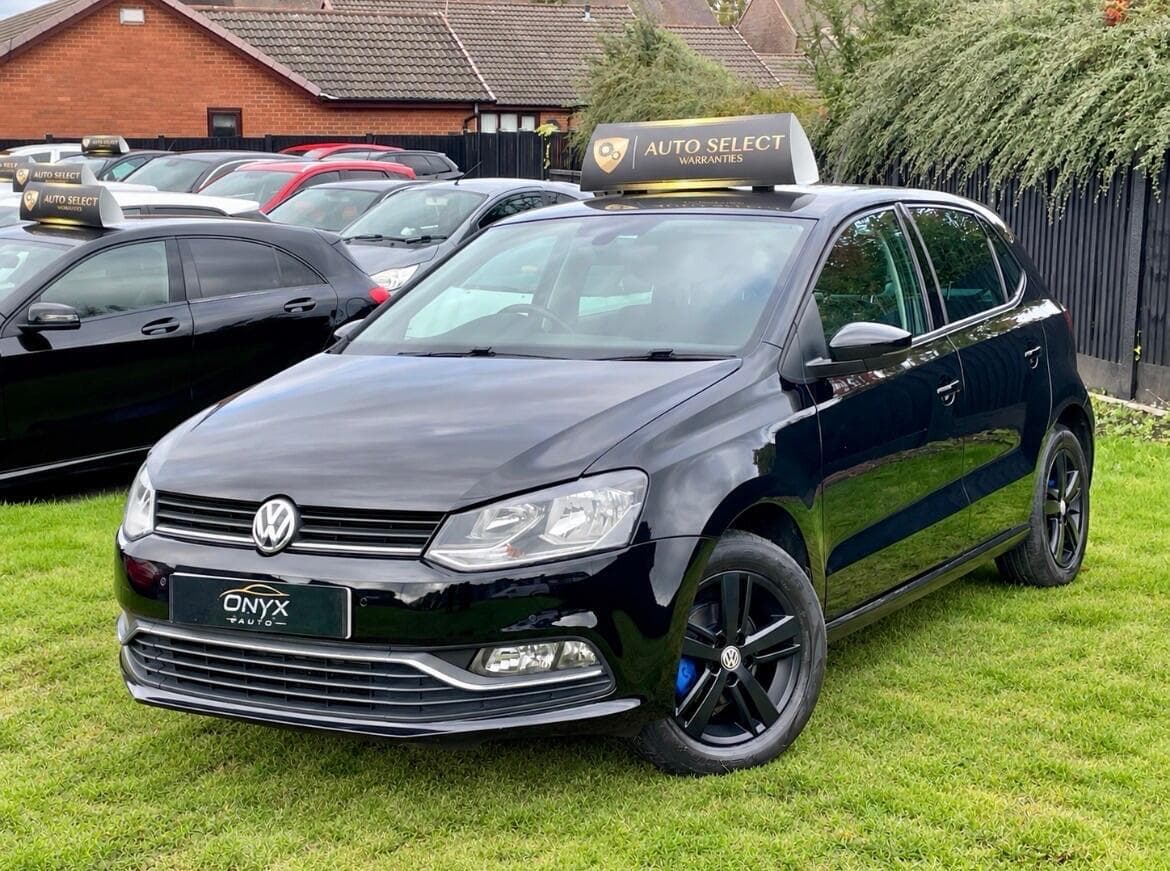 Volkswagen Polo view 4