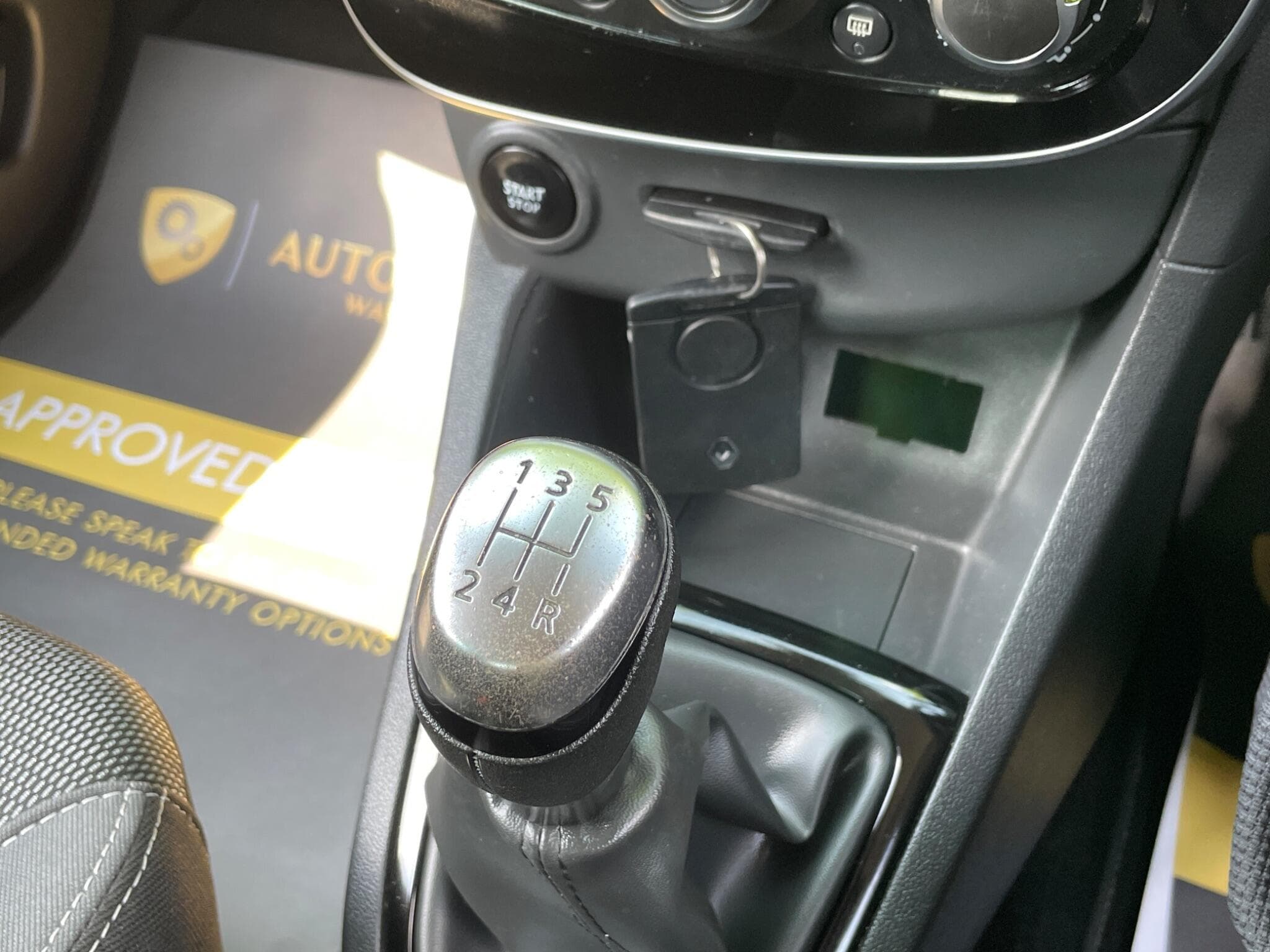 Renault Clio view 13