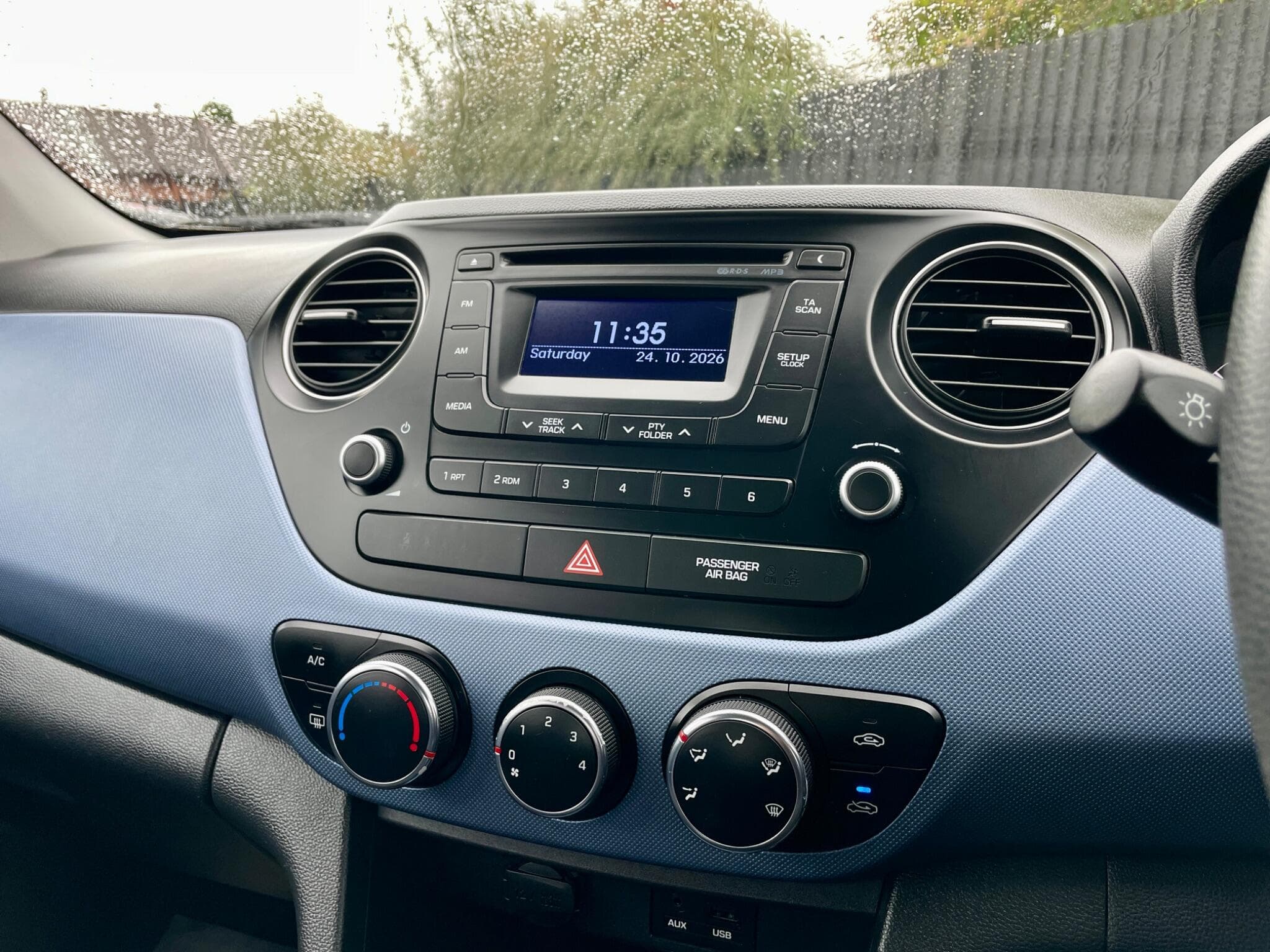 Hyundai i10 view 21