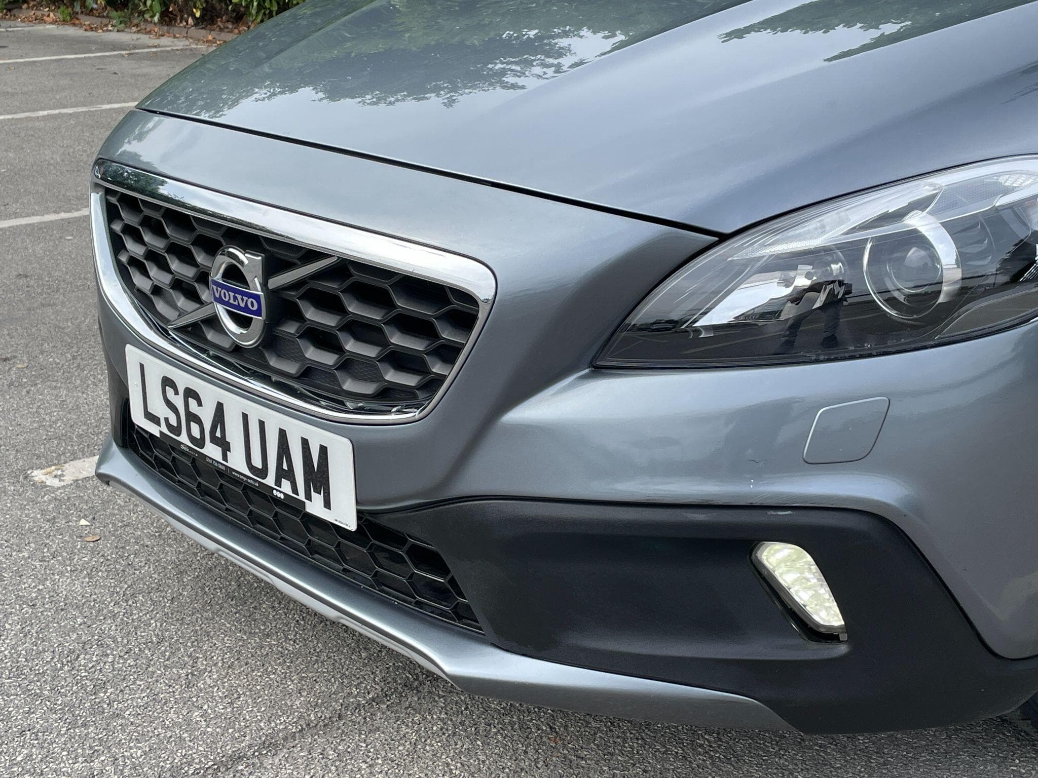 Volvo V40 Cross Country view 20