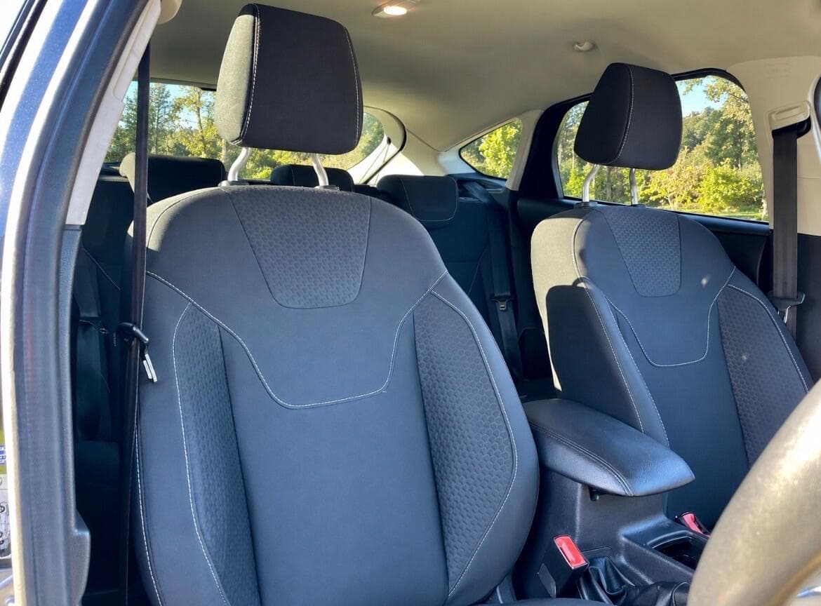 Ford Focus view 30