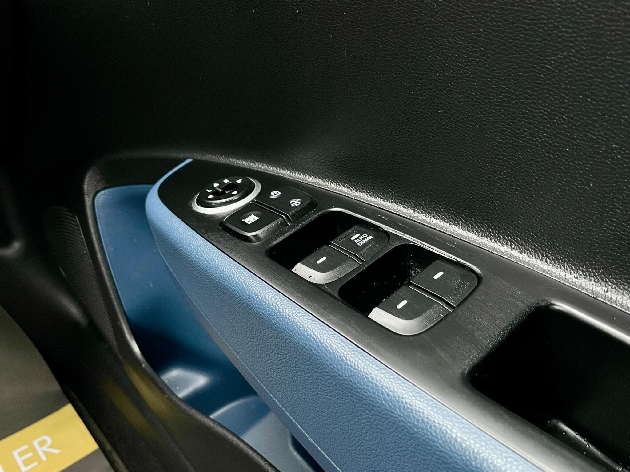 Hyundai i10 view 32