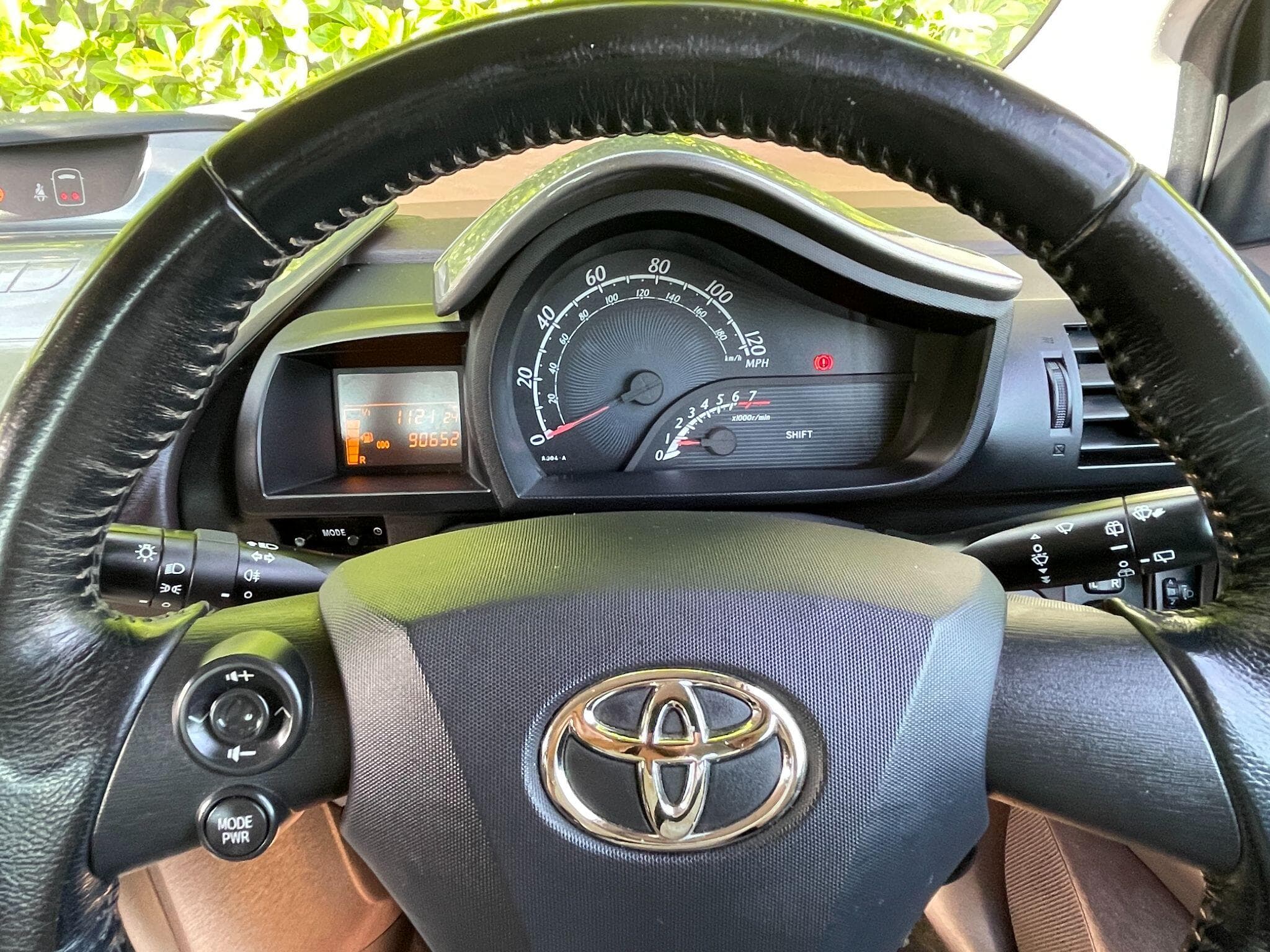 Toyota iQ view 29