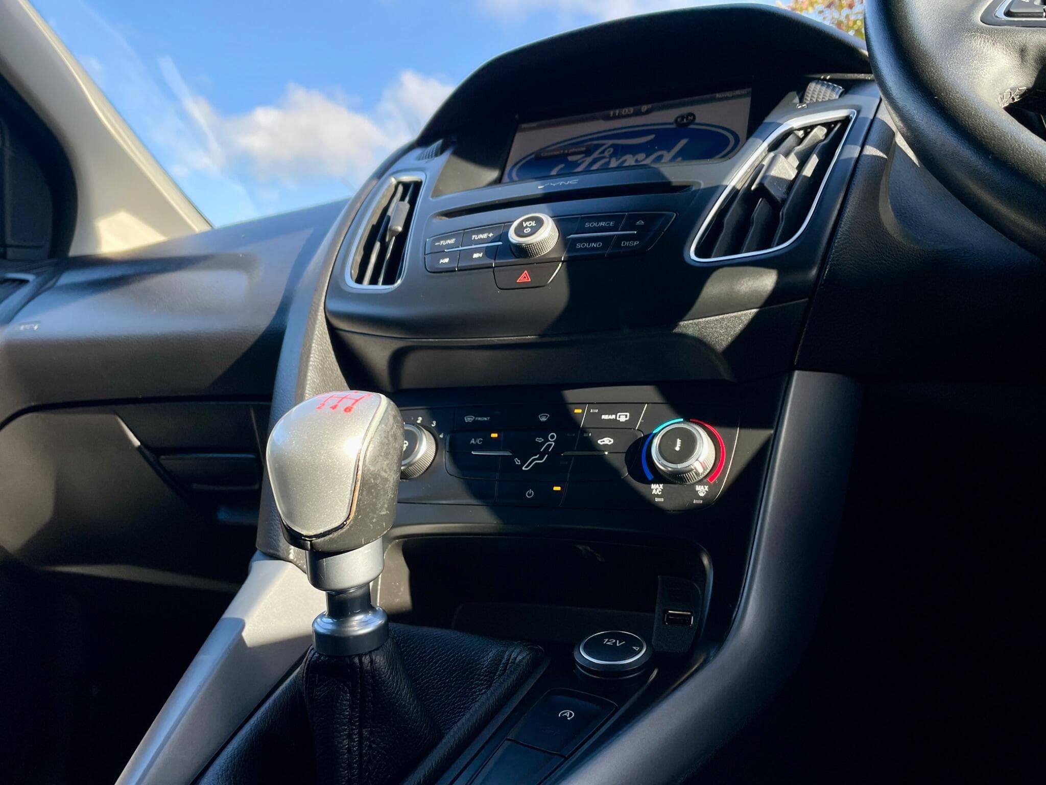 Ford Focus view 26