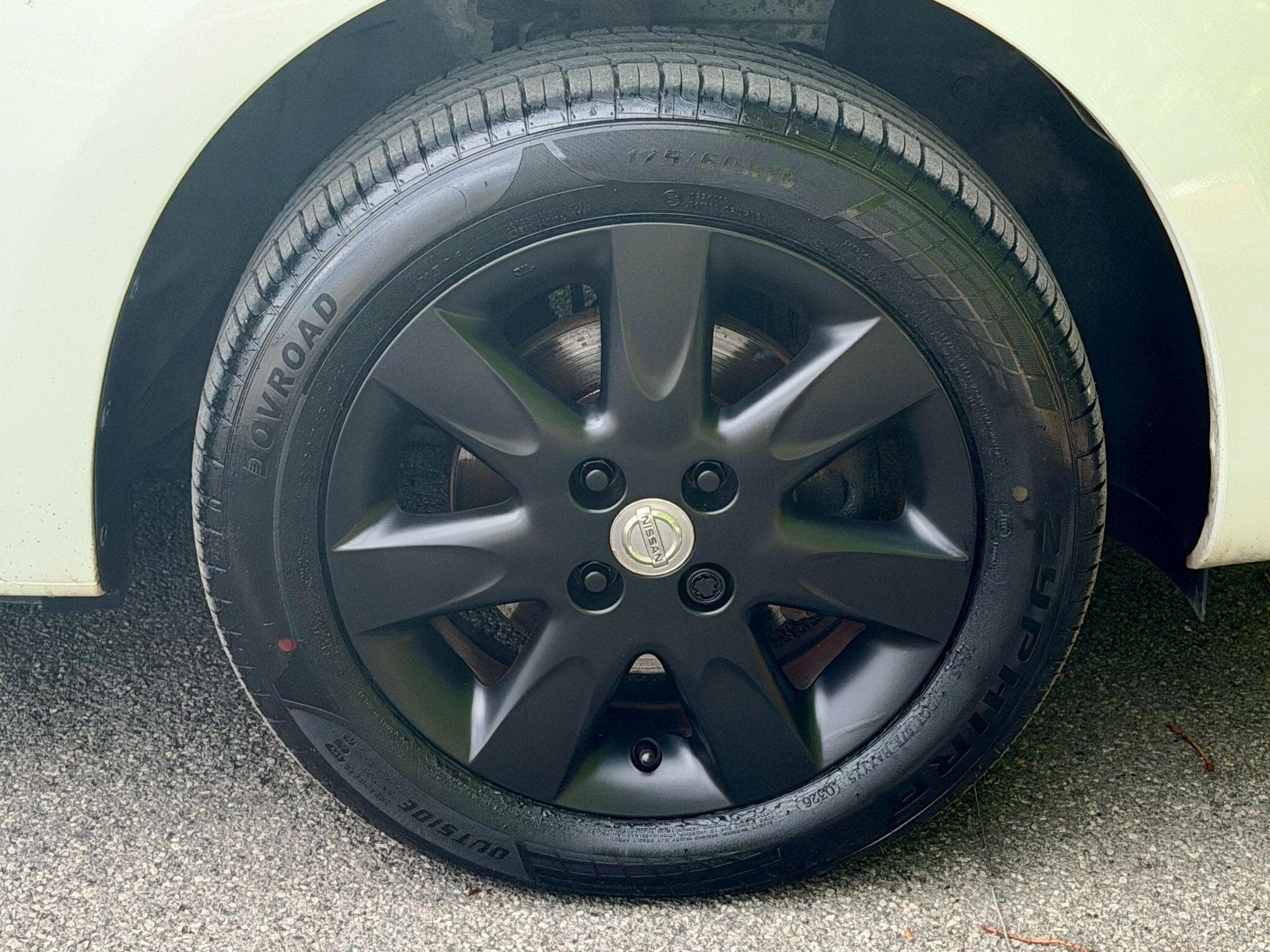 Nissan Micra view 22