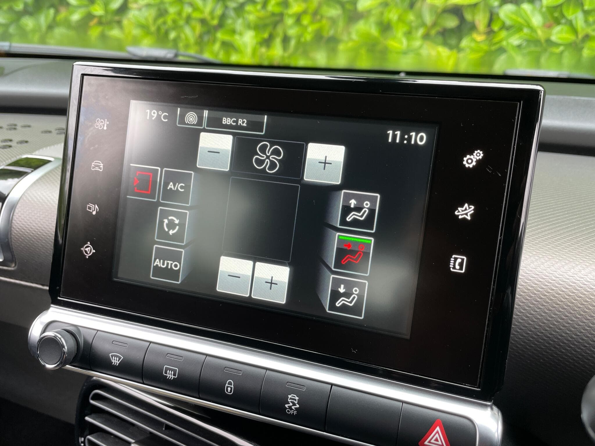 Citroen C4 Cactus view 17
