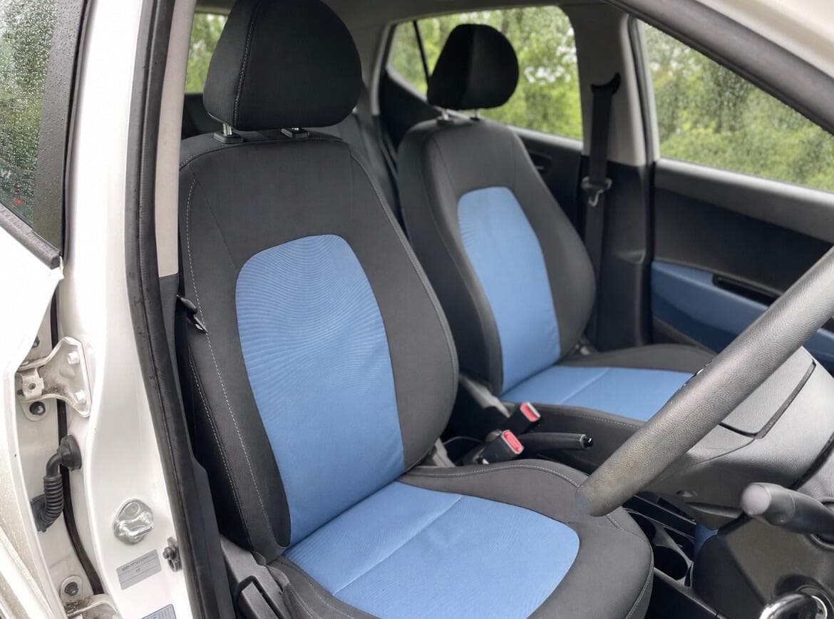 Hyundai i10 view 26