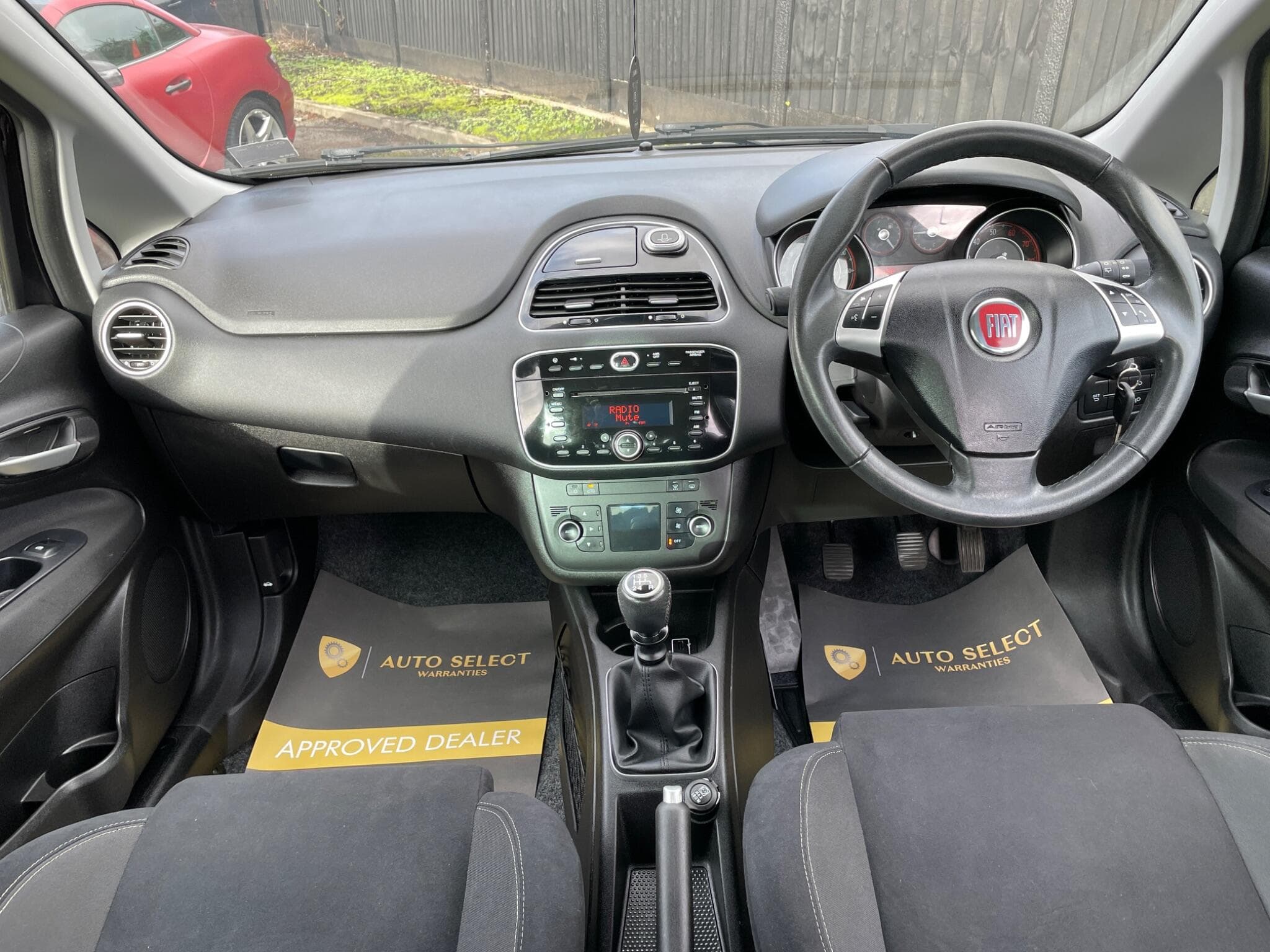 Fiat Punto view 23