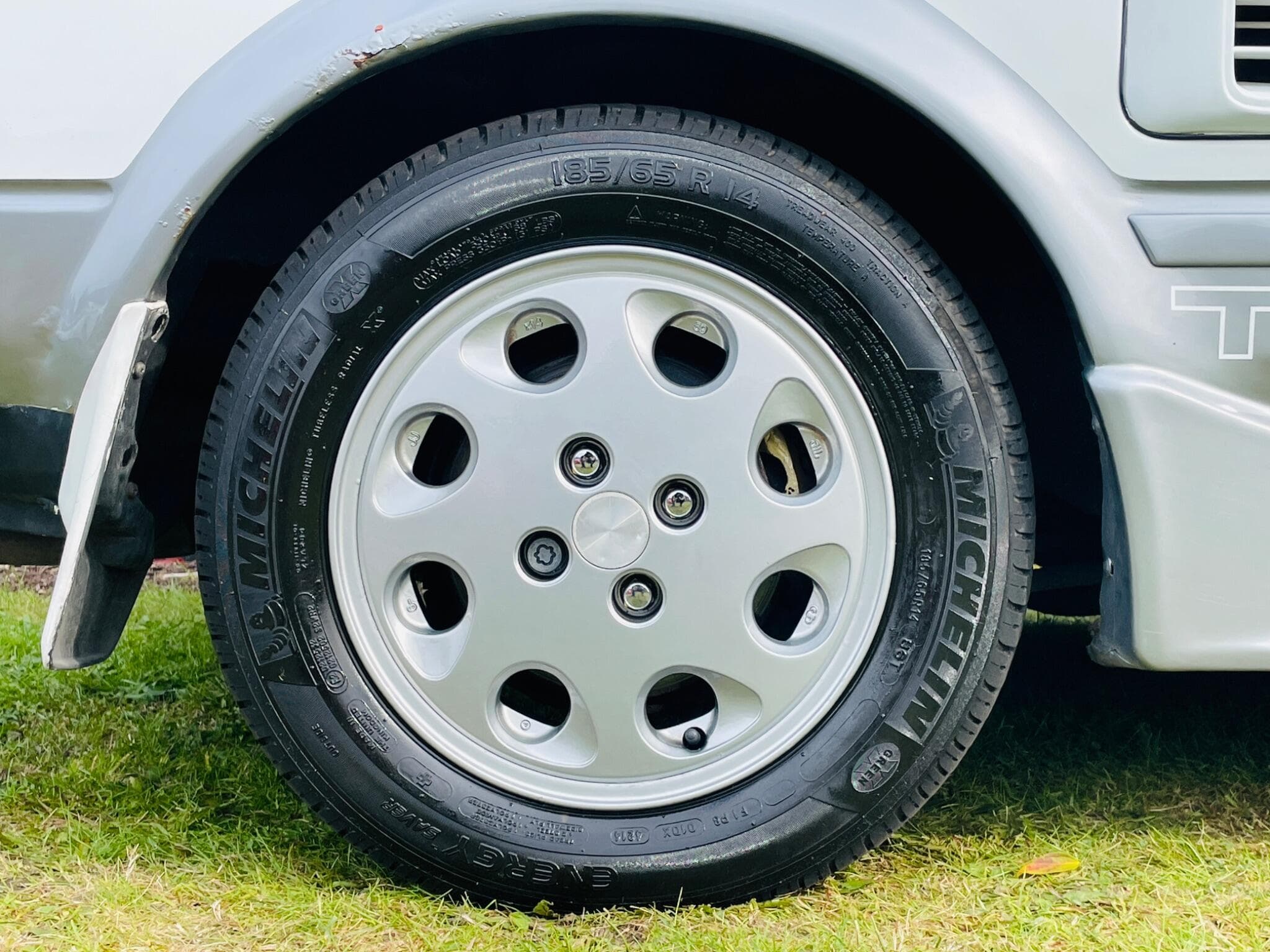 Toyota MR2 view 14