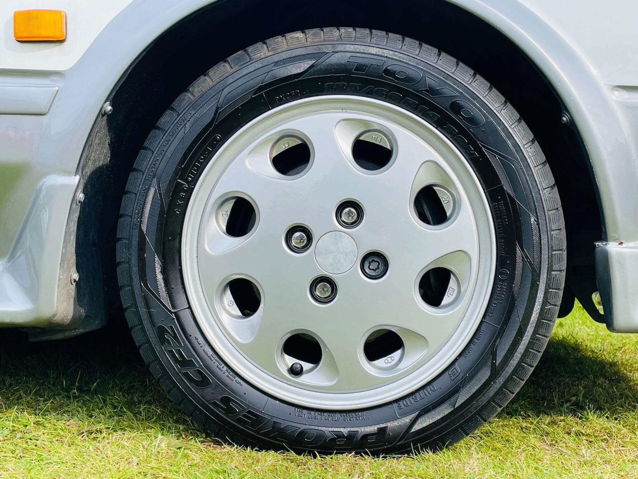 Toyota MR2 view 12