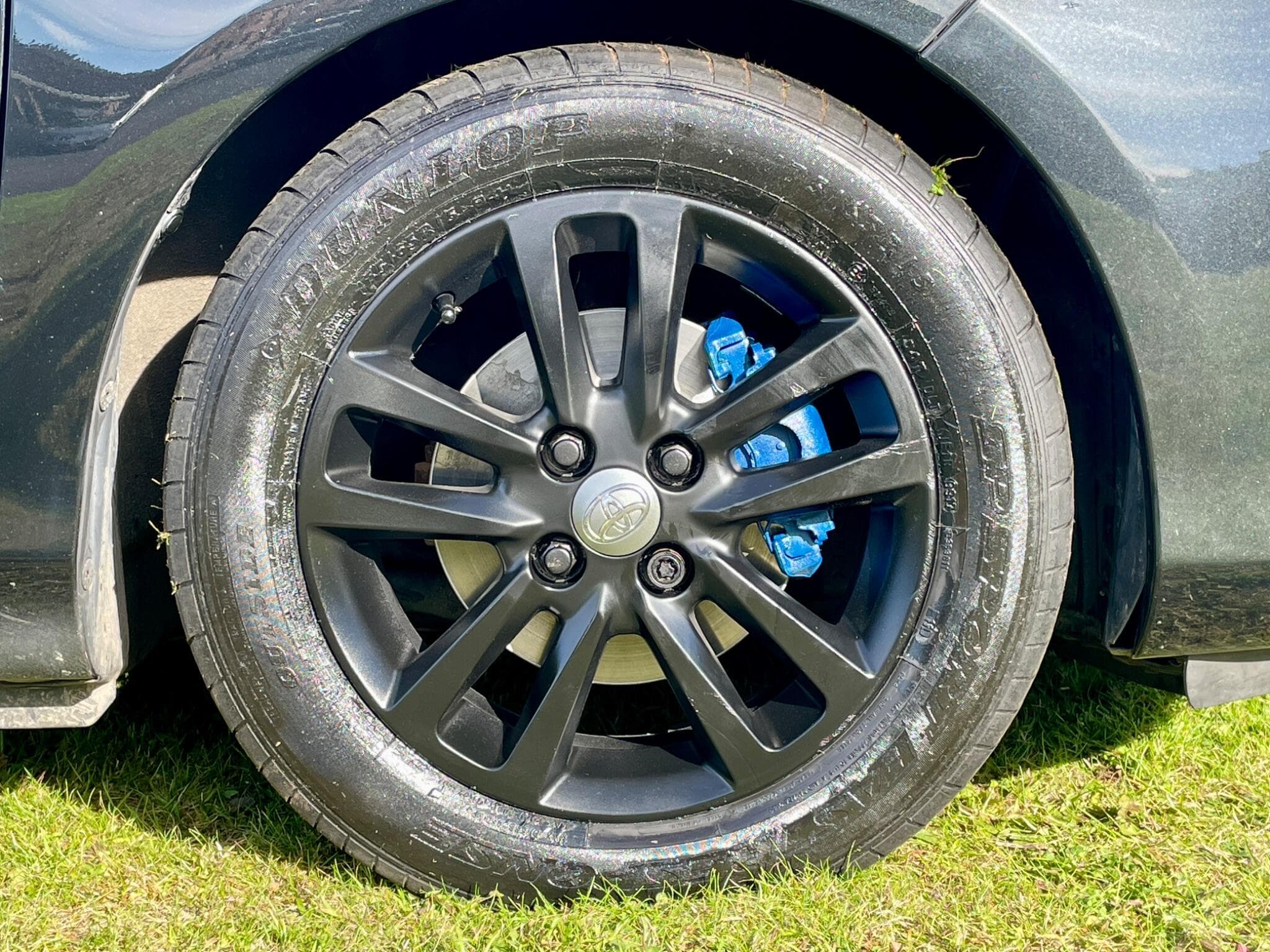 Toyota Yaris view 13