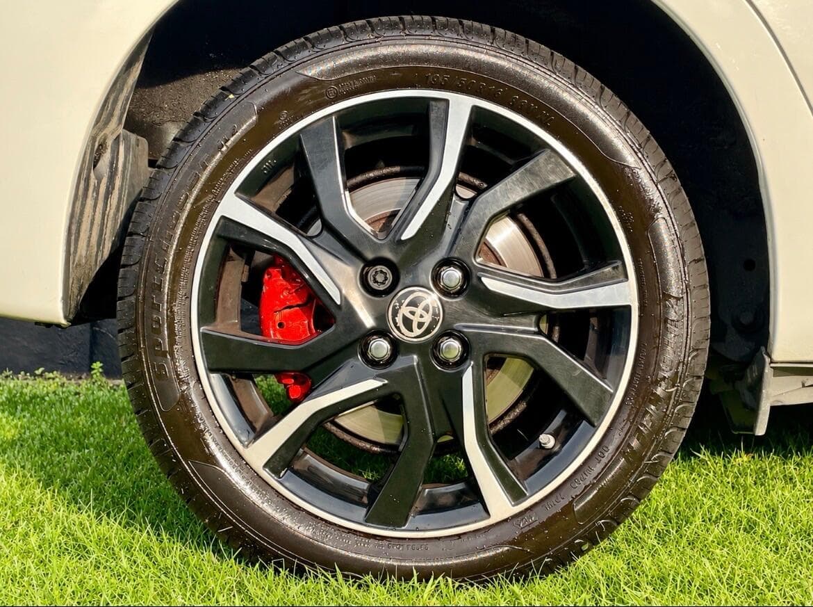 Toyota Yaris view 15