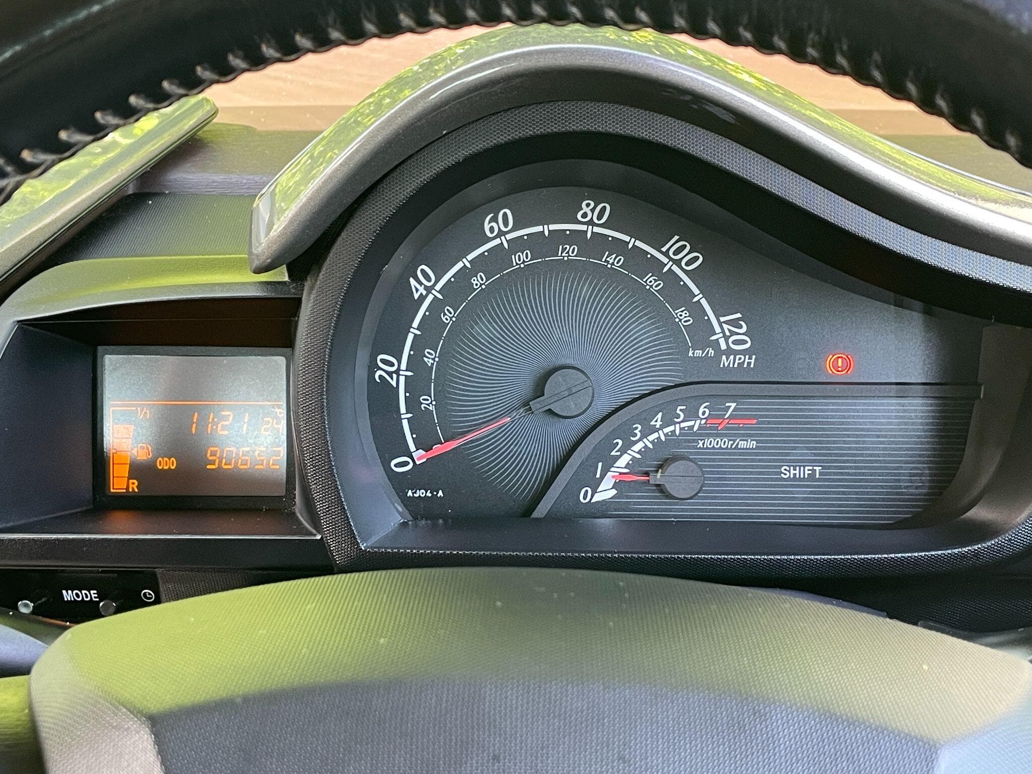 Toyota iQ view 28
