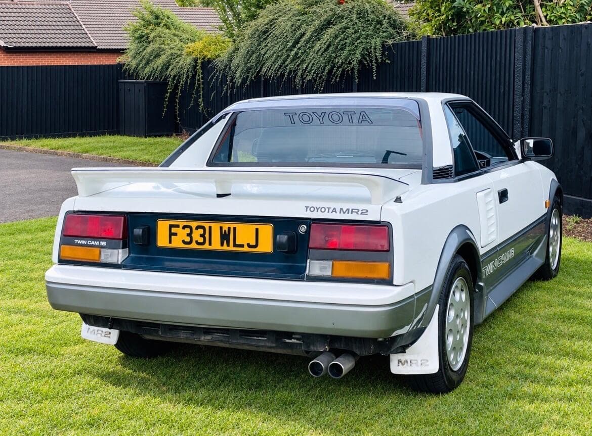 Toyota MR2 view 7