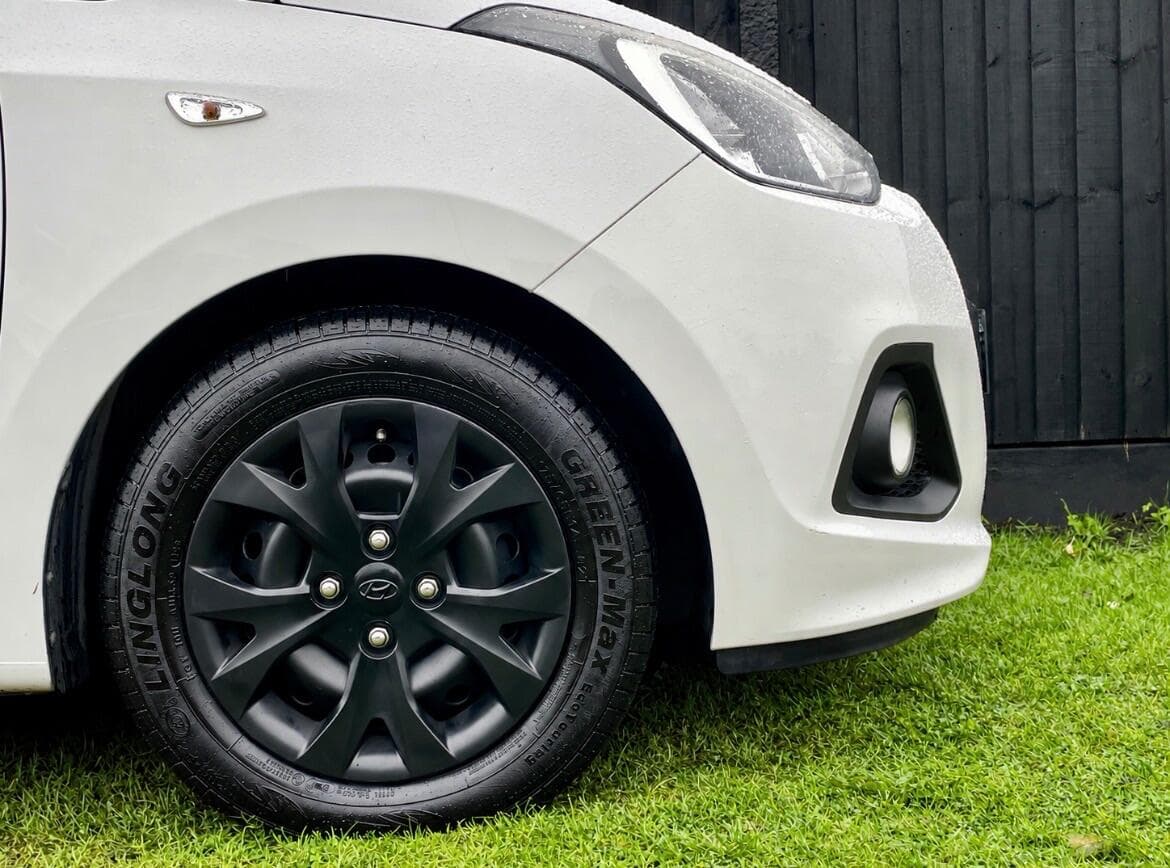 Hyundai i10 view 10