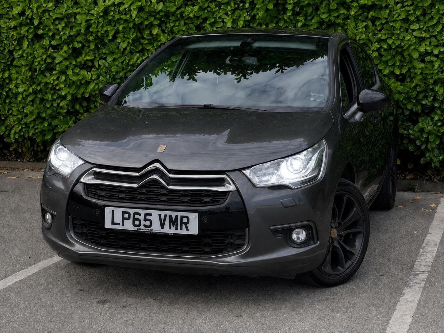 DS AUTOMOBILES DS 4 view 3