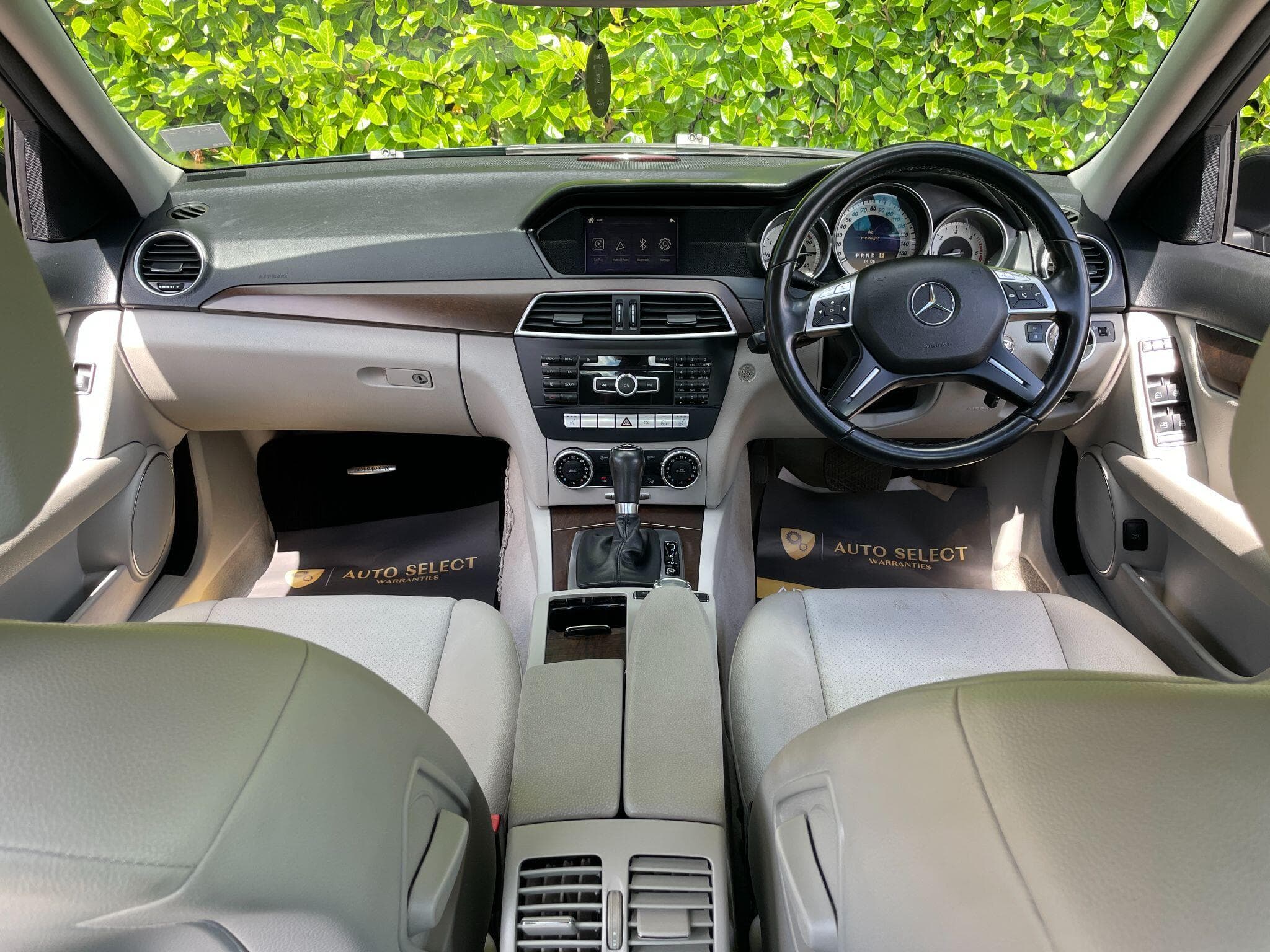 Mercedes-Benz C Class view 14