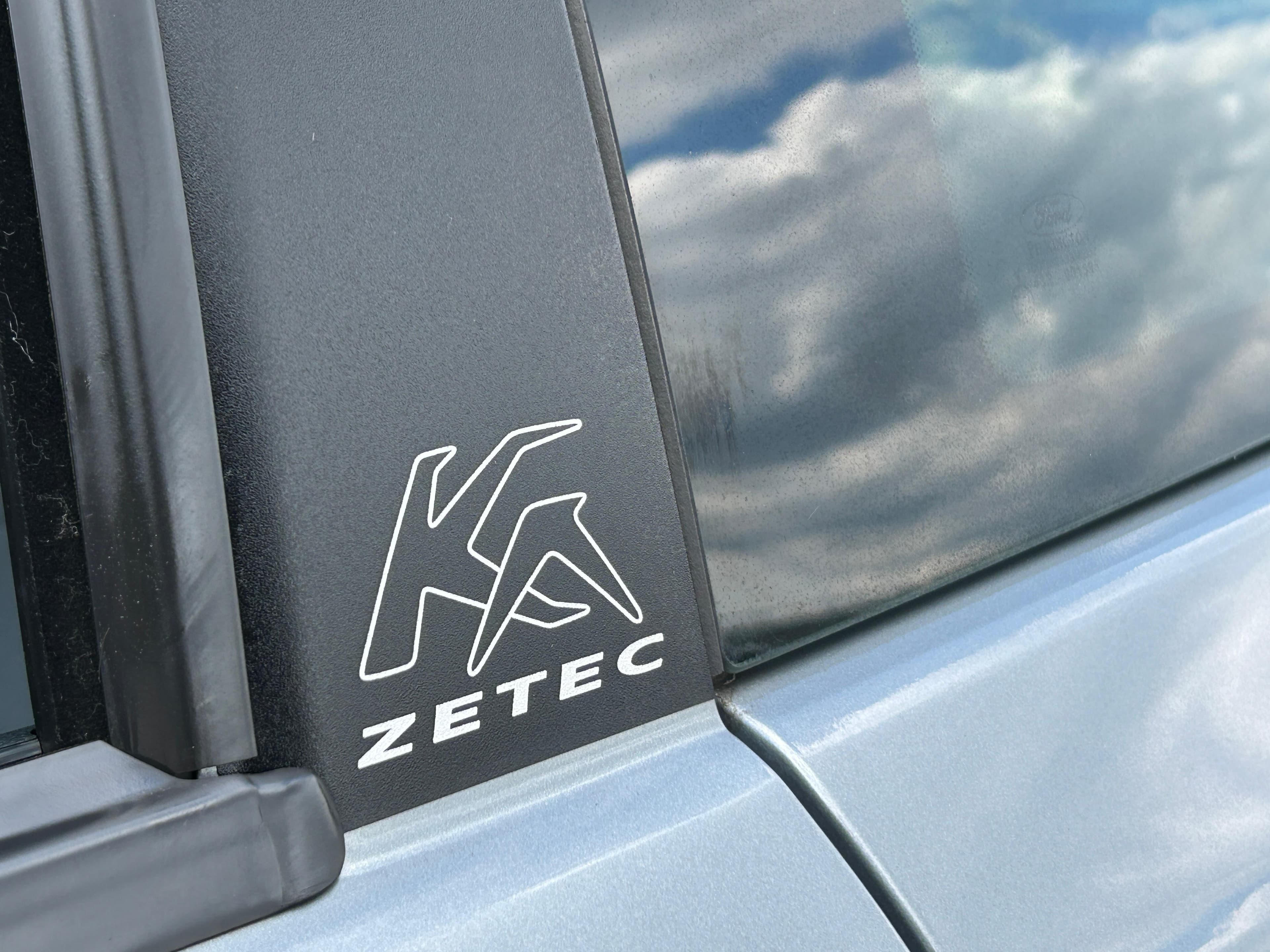 FORD KA ZETEC view 25