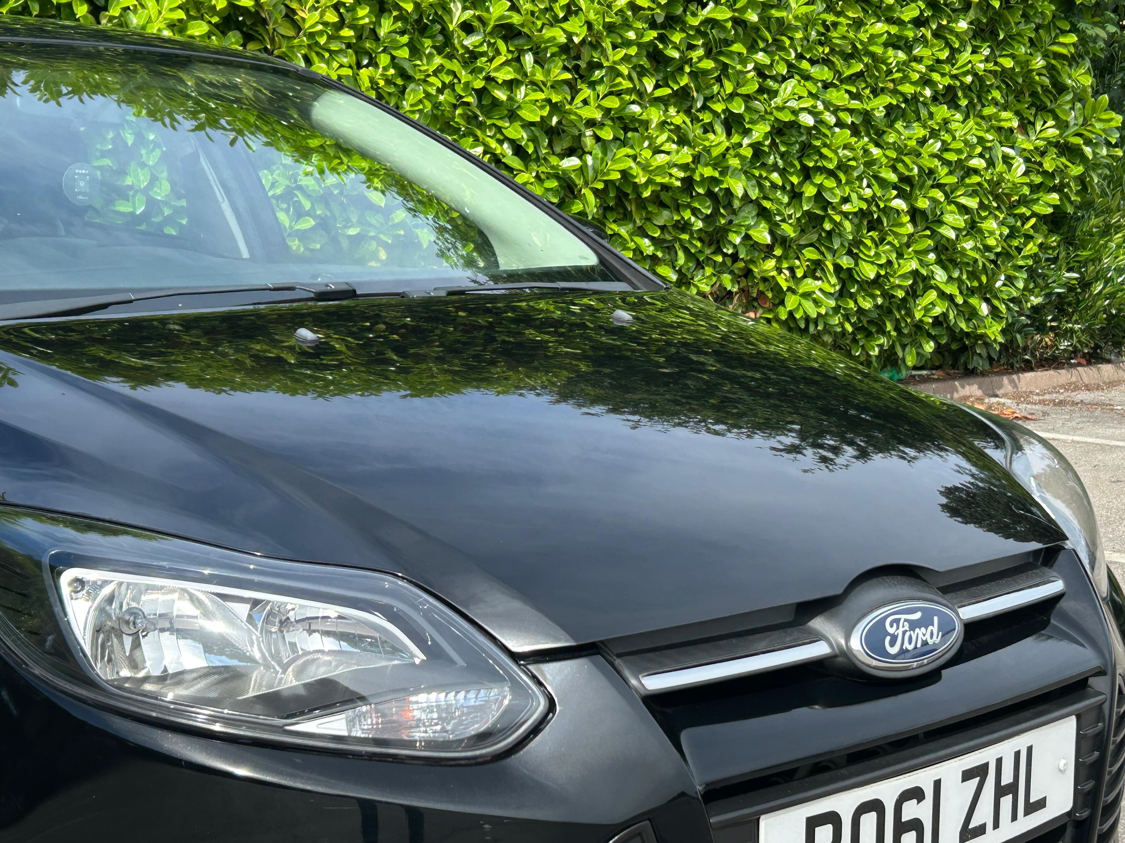 Ford Focus view 23