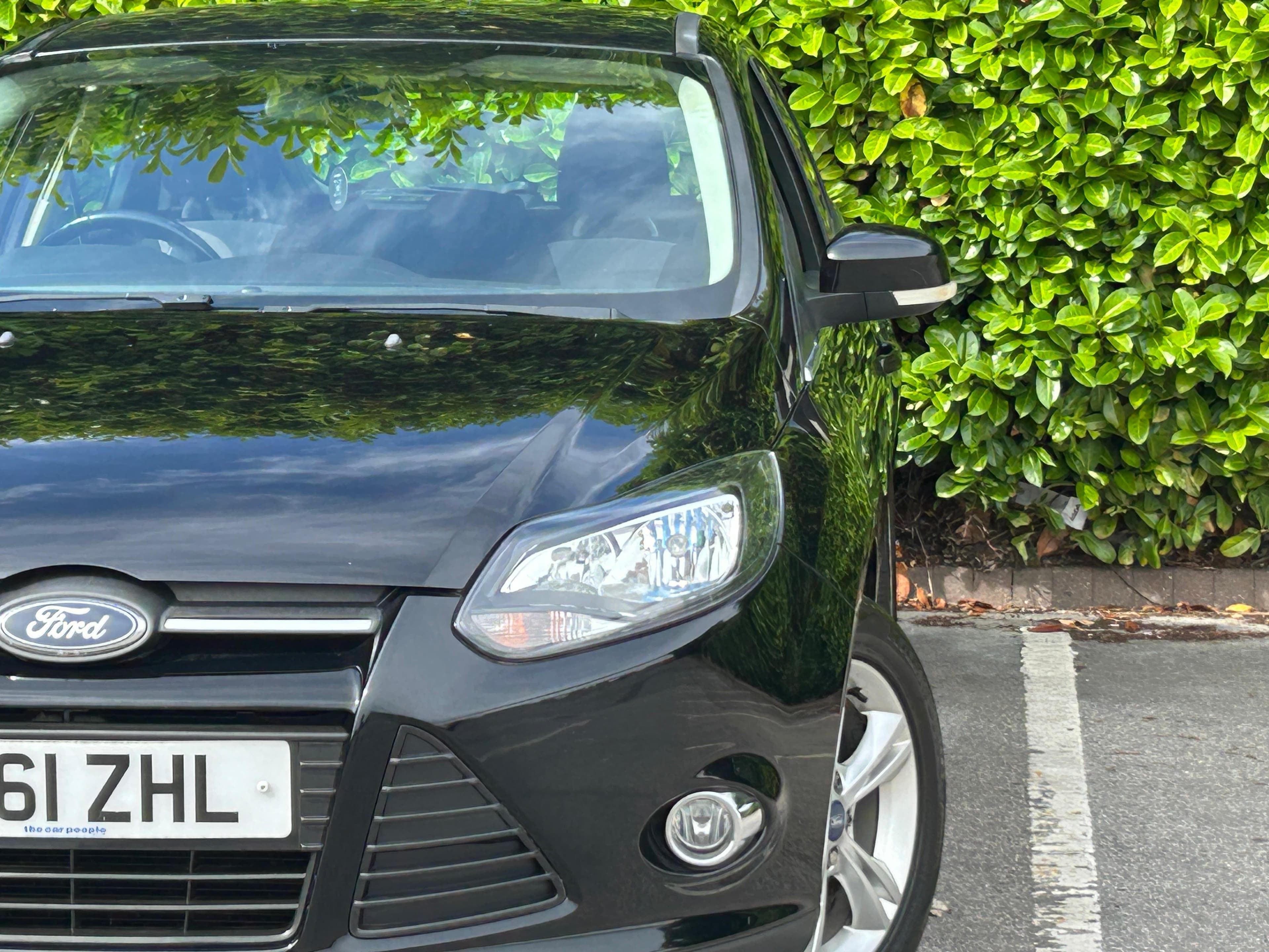 Ford Focus view 26
