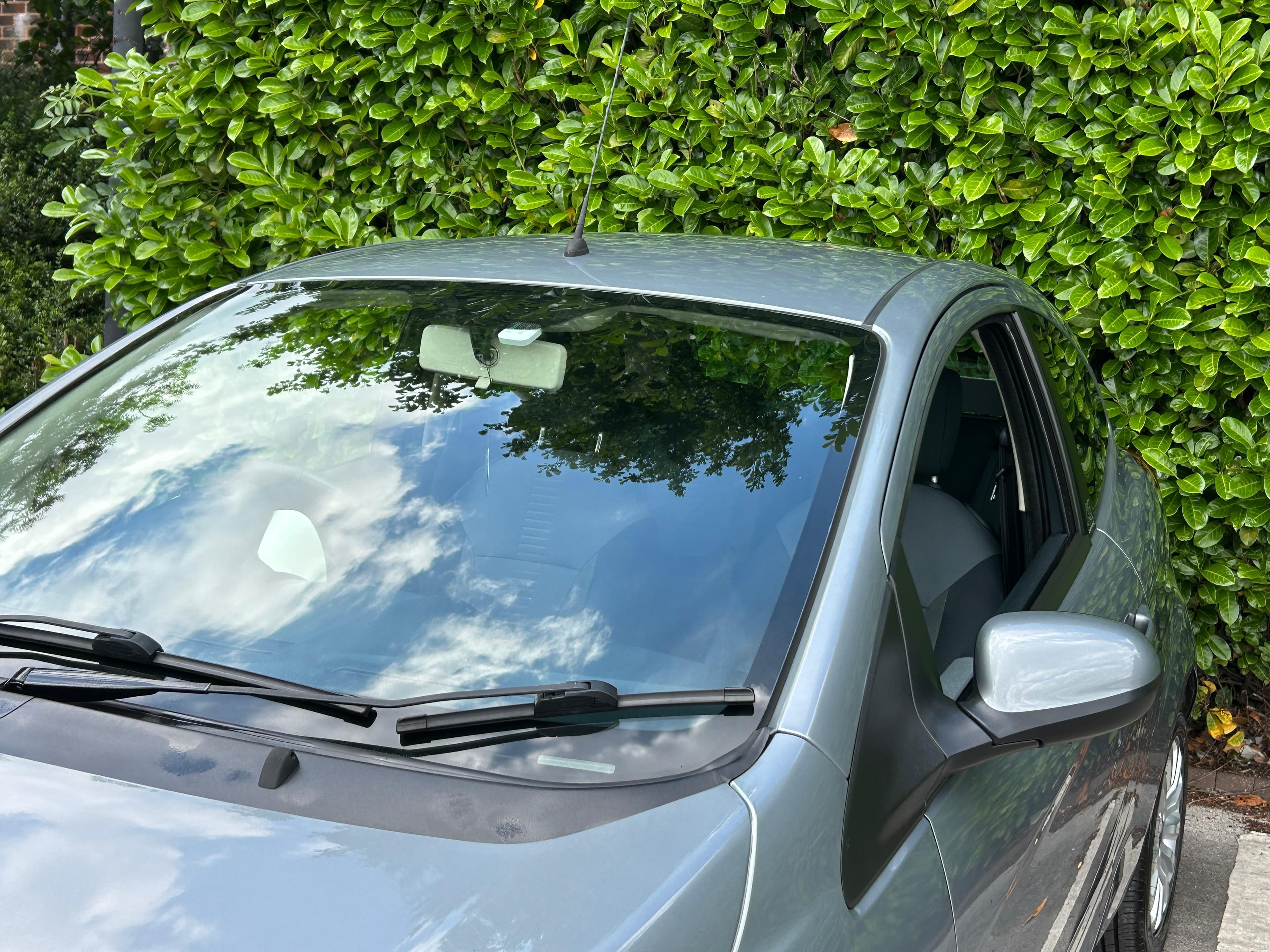 FORD KA ZETEC view 22