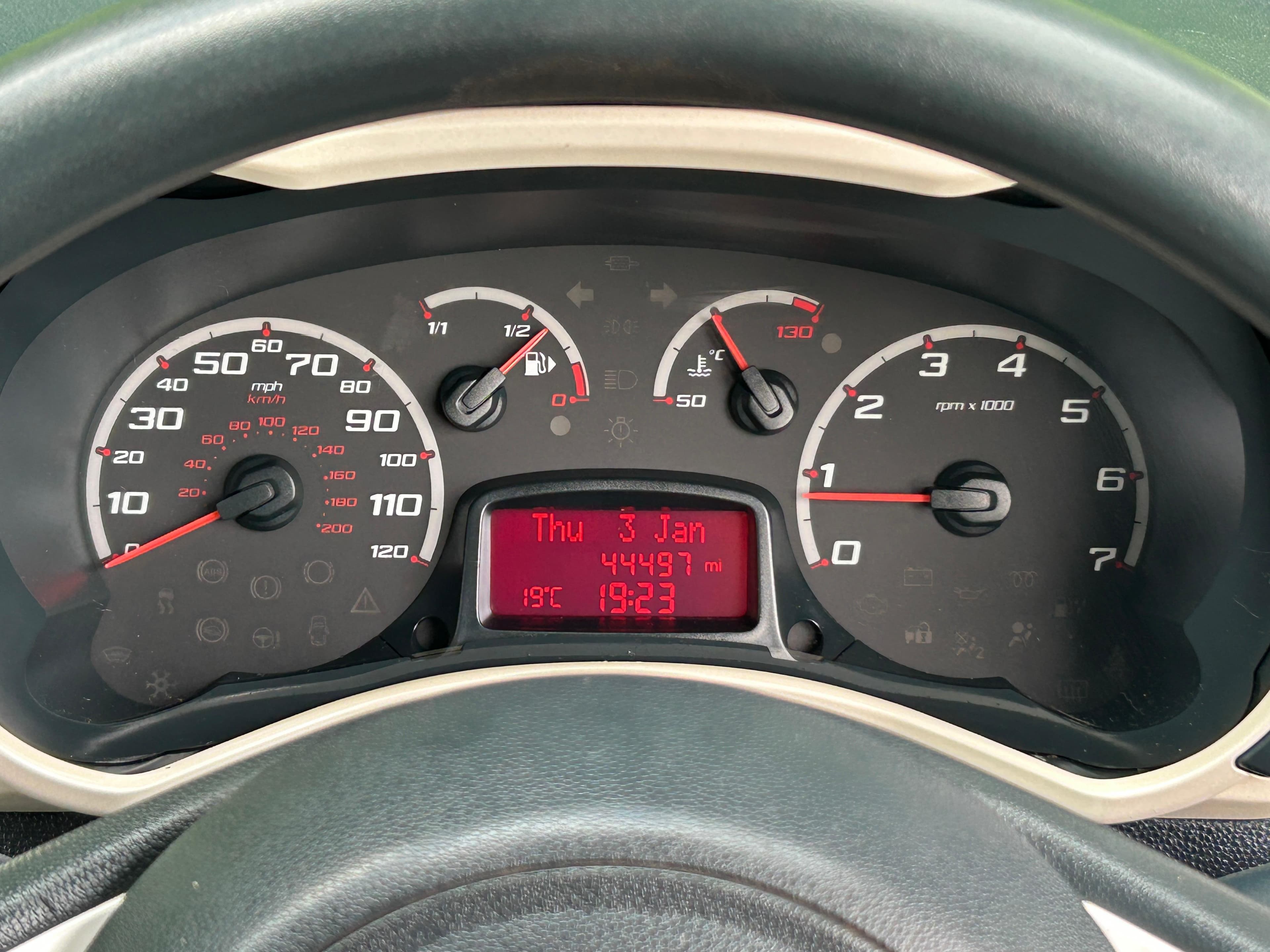 FORD KA ZETEC view 9